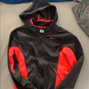 Nike zip up
